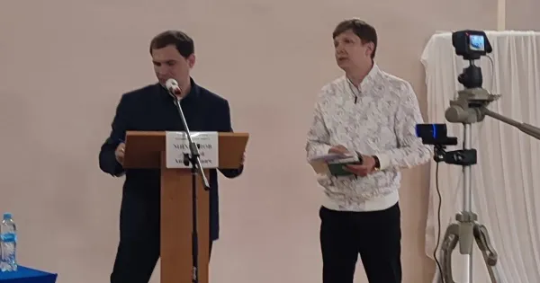 Встреча жителей Ярославского района с главой округа Алексеем Михайловым по вопросам здравоохранения