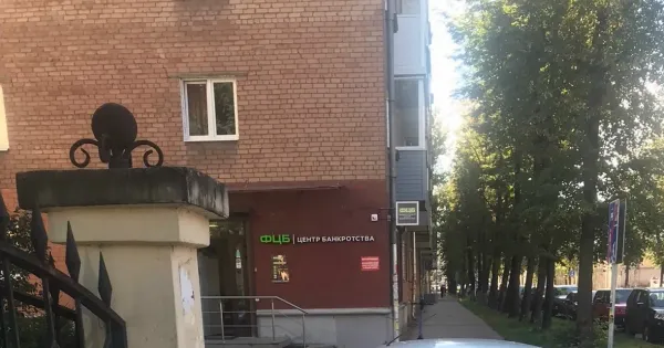 Автохамы в Ярославле: парковка на «зебре» стала правилом